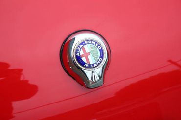 104505