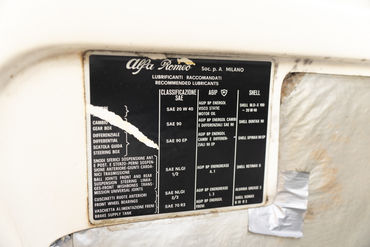 220211 W Wht Sprint 80