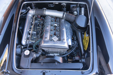 220422 W 2600 83