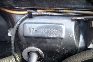 687