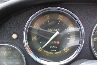 72730
