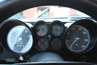 83239