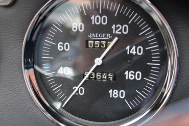 124247