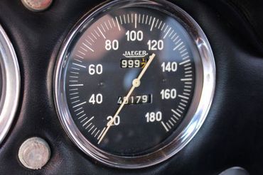 119006