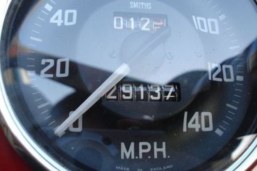 10492