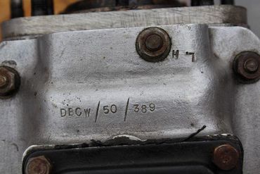 125585
