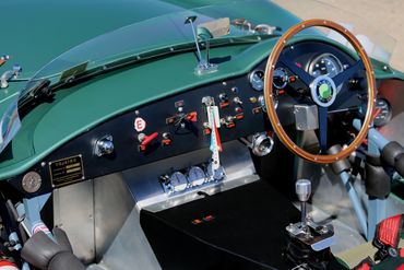 Interior 15