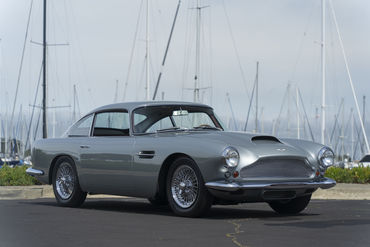 220526 OS Aston DB4 04