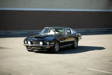 251208 Aston V8 03