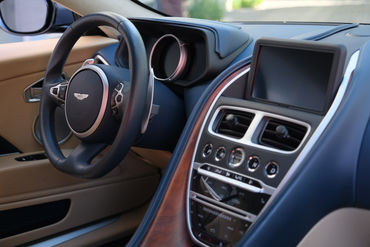 250405 DB11 085