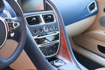 250405 DB11 094