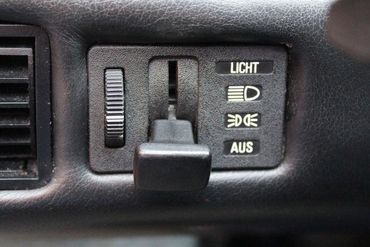 113222