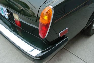 21976