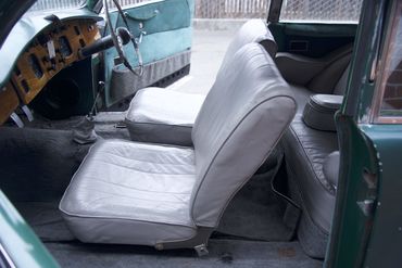 FJ 3051