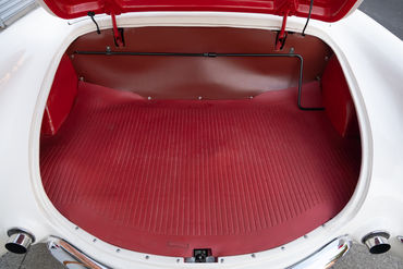 251024 White Vette 54