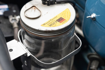 251024 White Vette 70