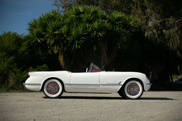 251106 White Vette 011