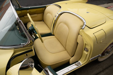 251024 Yellow Vette 103