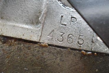 33633