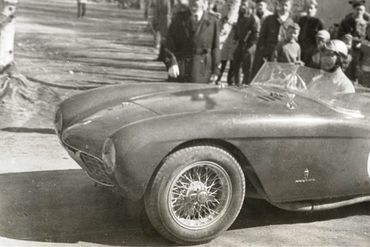 04 54 500 Mondial Spyder Pininfarina1