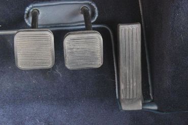 77154