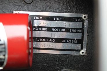 91402