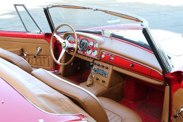 Interior 9