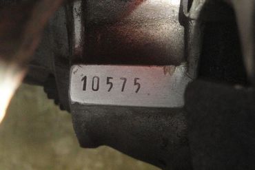 57112