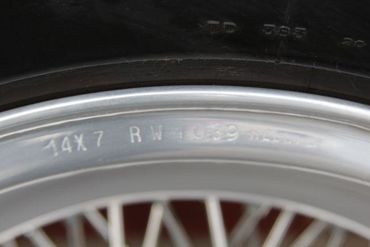 111635