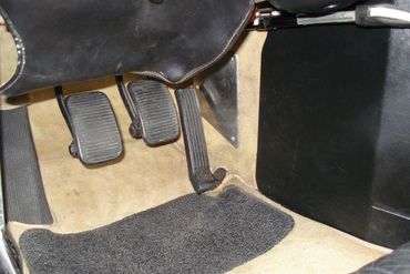 9745