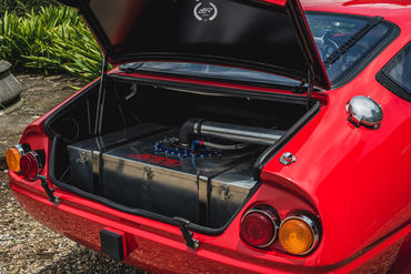 057 Ferrari Daytona Detalles Photo Carlos Perez