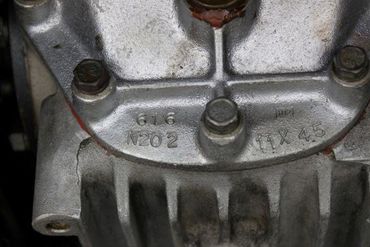 84725