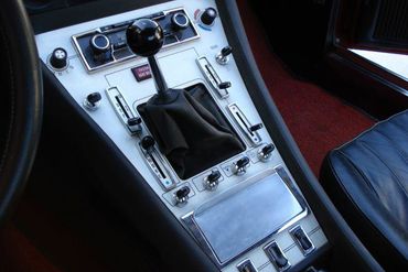 21653