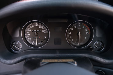 251015 550 M 064