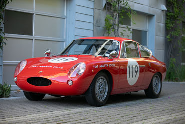 251120 Abarth 1000 001