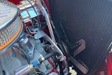 240418 Ford Restomod W 83