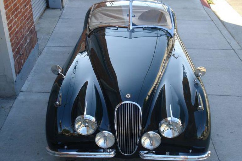19600
