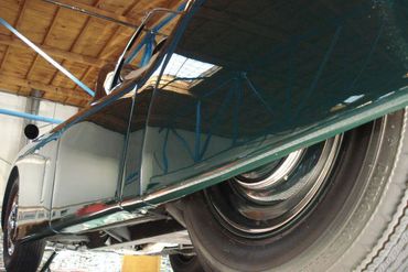 19586