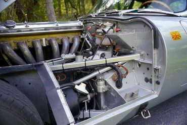 Engine bay 17