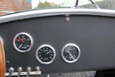 55055