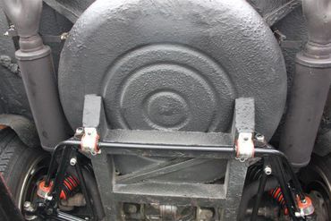 83054