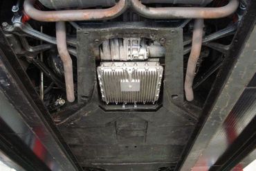 31588