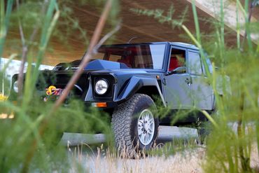 FJ 4273