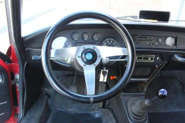 63352