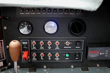 Interior 14