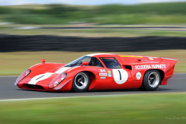 Lola T70b