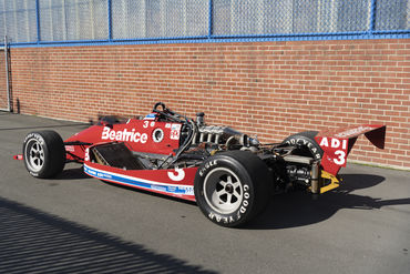 220120 W Lola T900 Indy Car 12