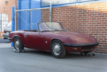 220120 W Lotus Elan