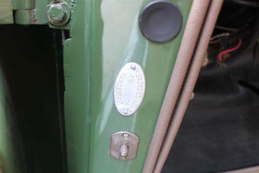 82844