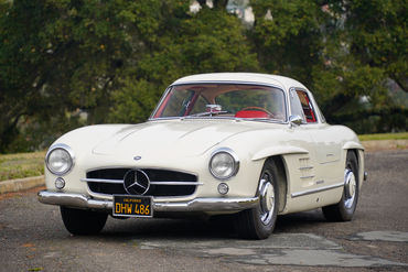 231202 300 SL OS 02